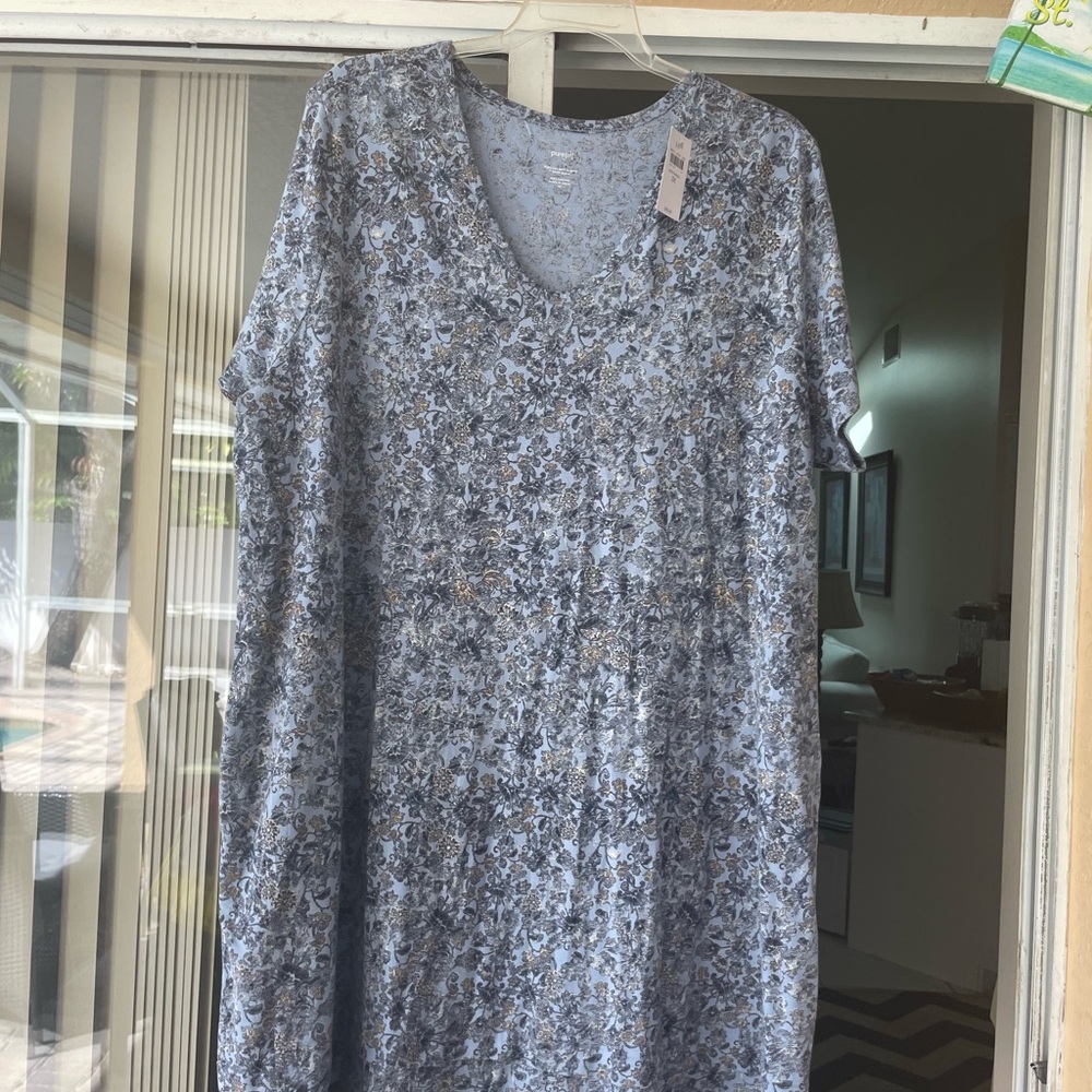 J. Jill pure Jill soft v neck T shirt dress. New with tags.  Has pockets.
